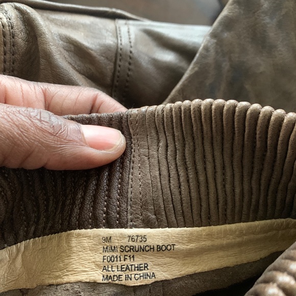 Frye MiMi Scrunch Boot - Picture 5 of 8